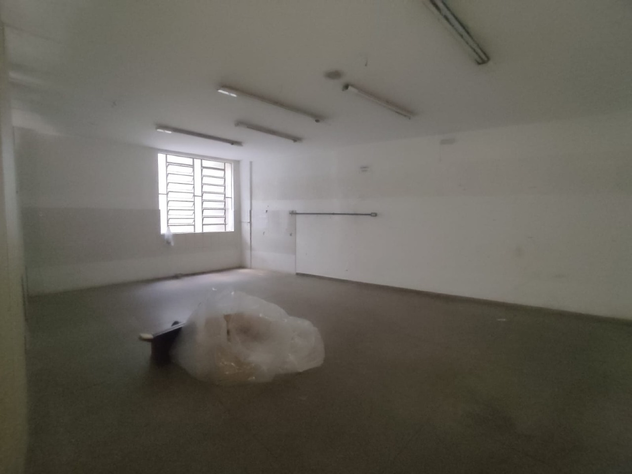 LOJA para aluguel no CENTRO: 