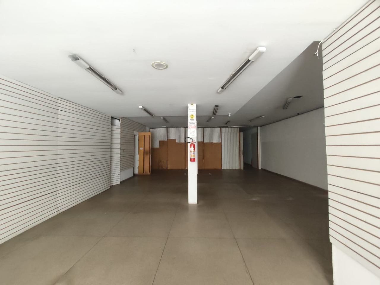 LOJA para aluguel no CENTRO: 