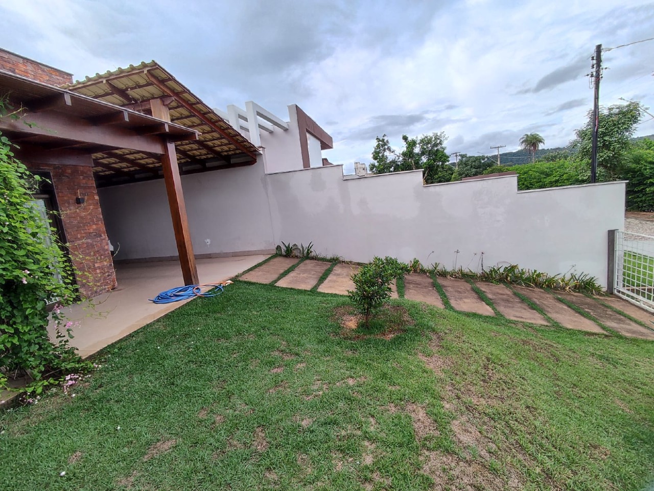 CASA à venda no Condomínio Recanto dos Pássaros: 