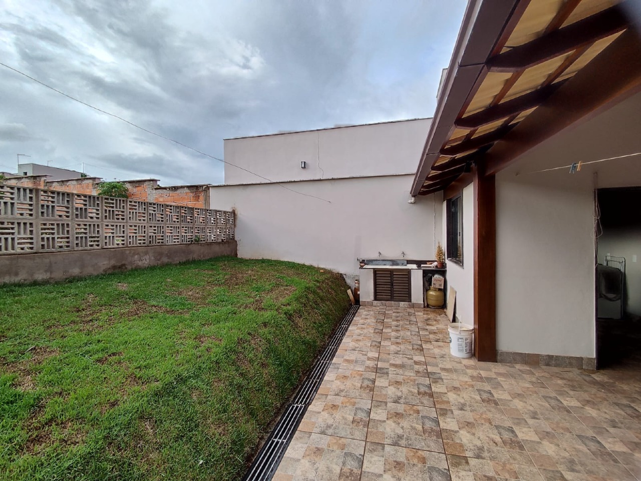 CASA à venda no Condomínio Recanto dos Pássaros: 