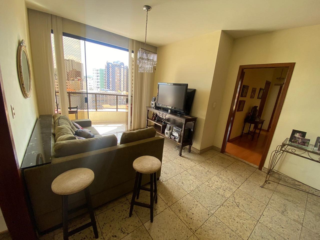 APARTAMENTO à venda no GRAÇAS: 