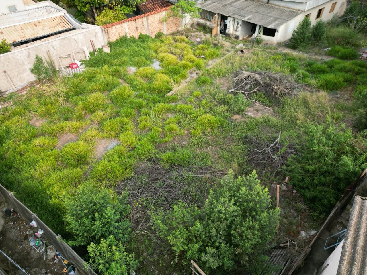 LOTE à venda no PIEDADE: 