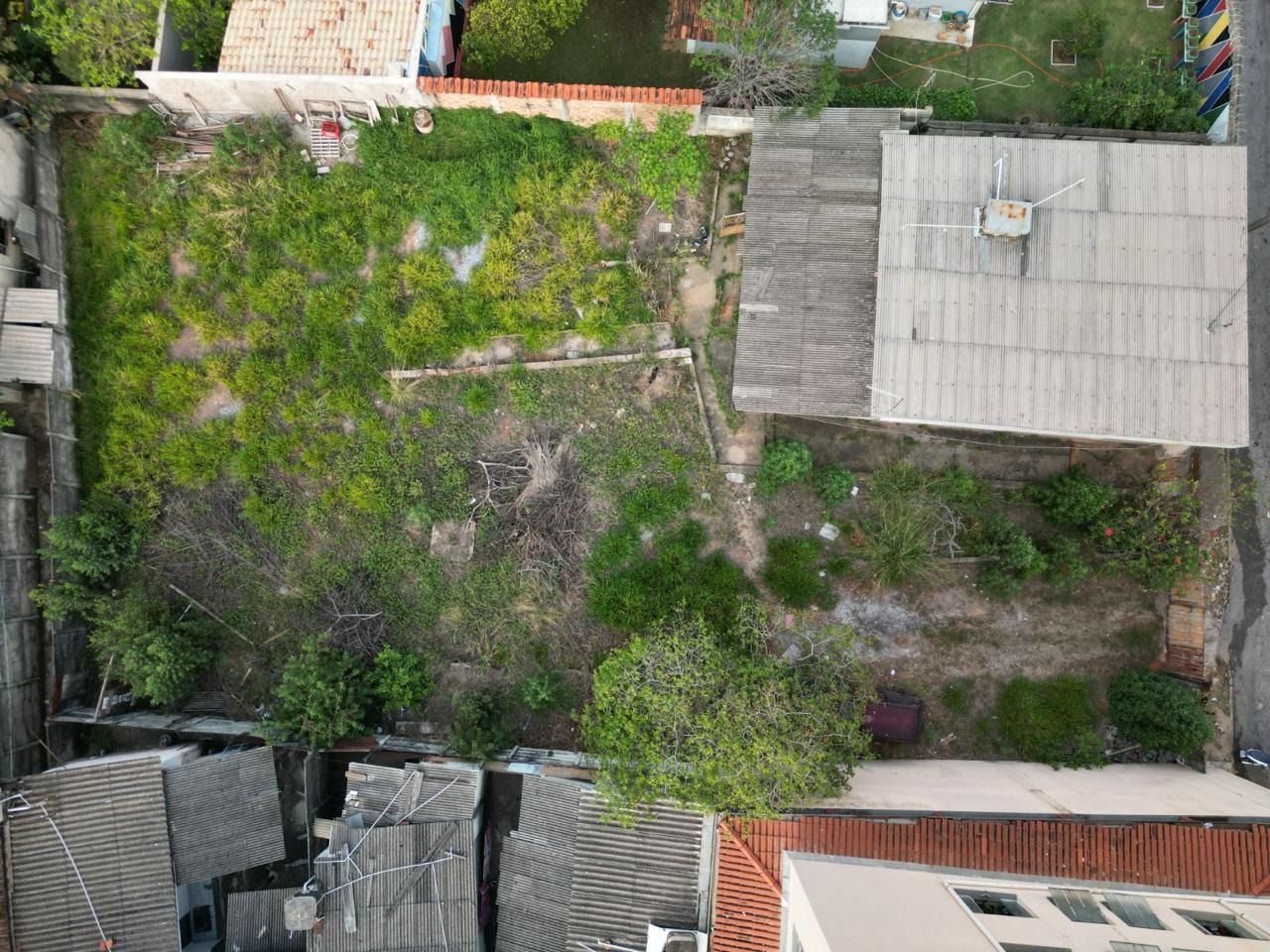 LOTE à venda no PIEDADE: 