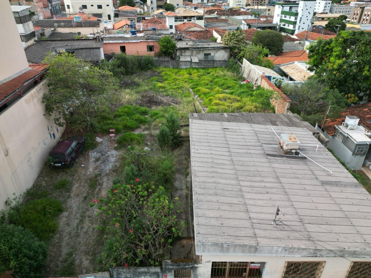 LOTE à venda no PIEDADE: 