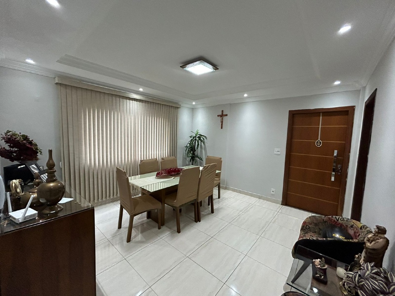 APARTAMENTO à venda no LOURDES: 