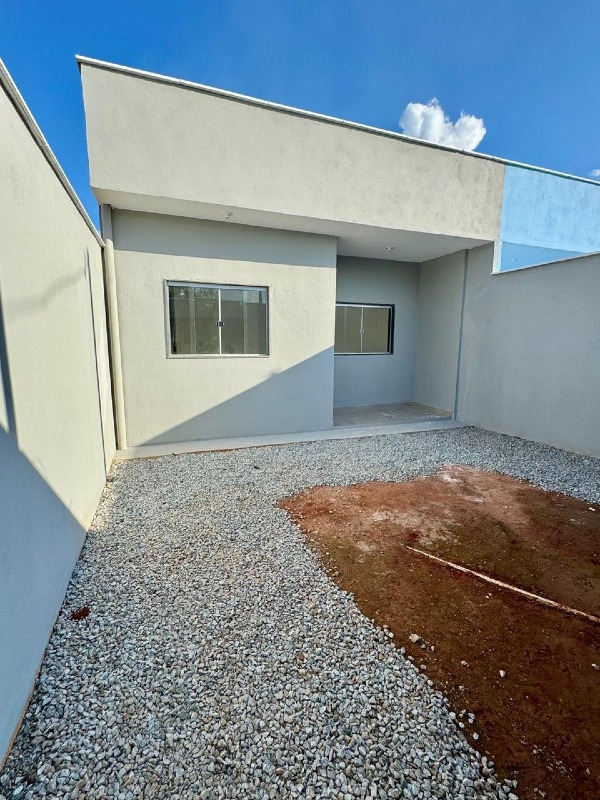 CASA à venda no GODOFREDO GONÇALVES: 