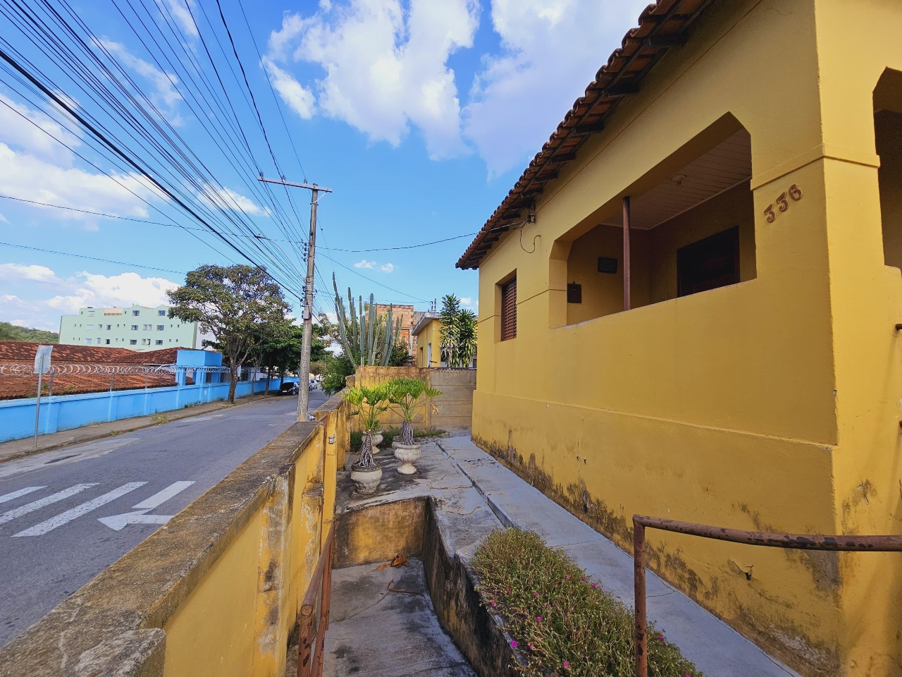 CASA à venda no SANTANENSE: 