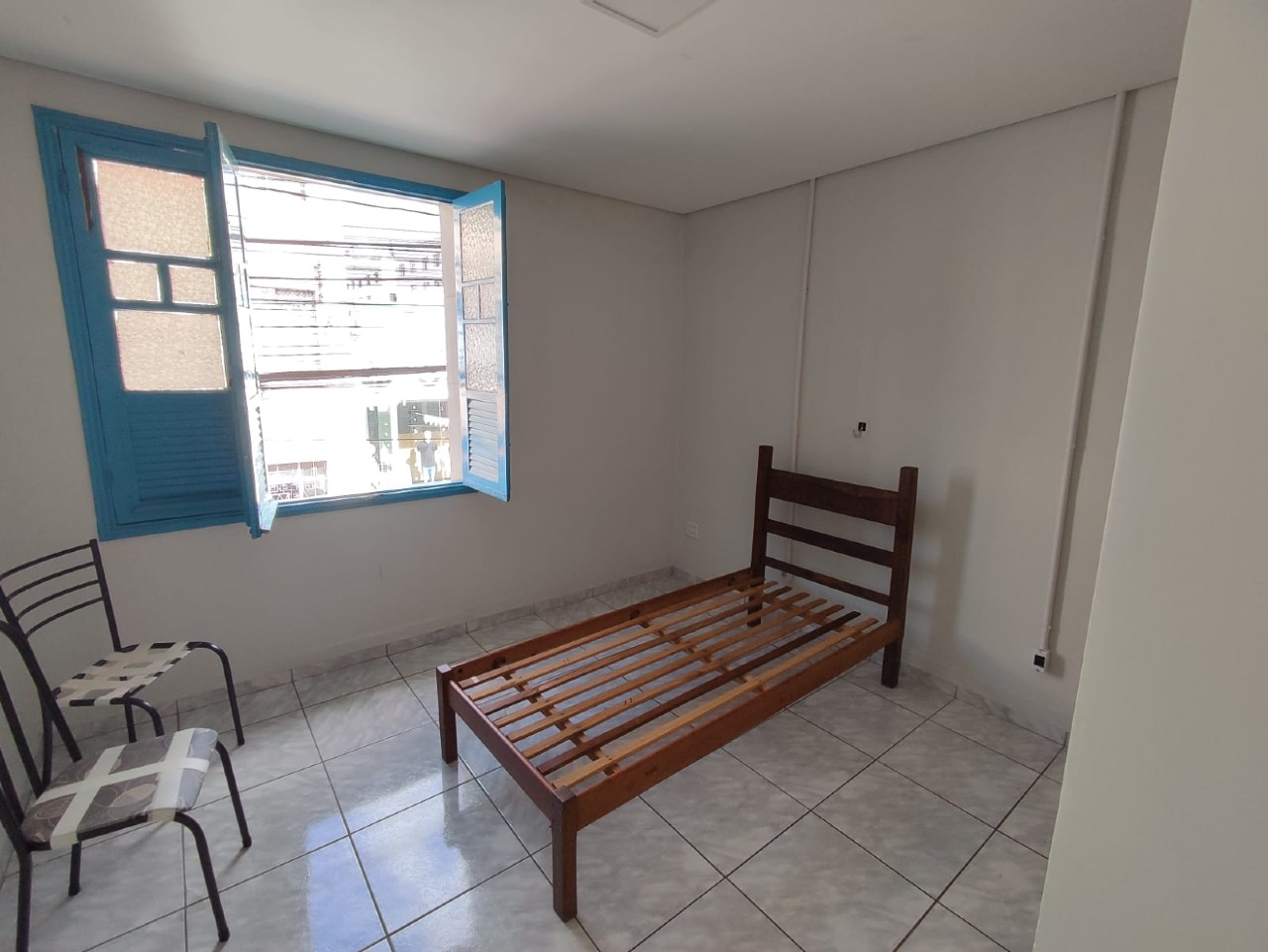 CASA para aluguel no CENTRO: 