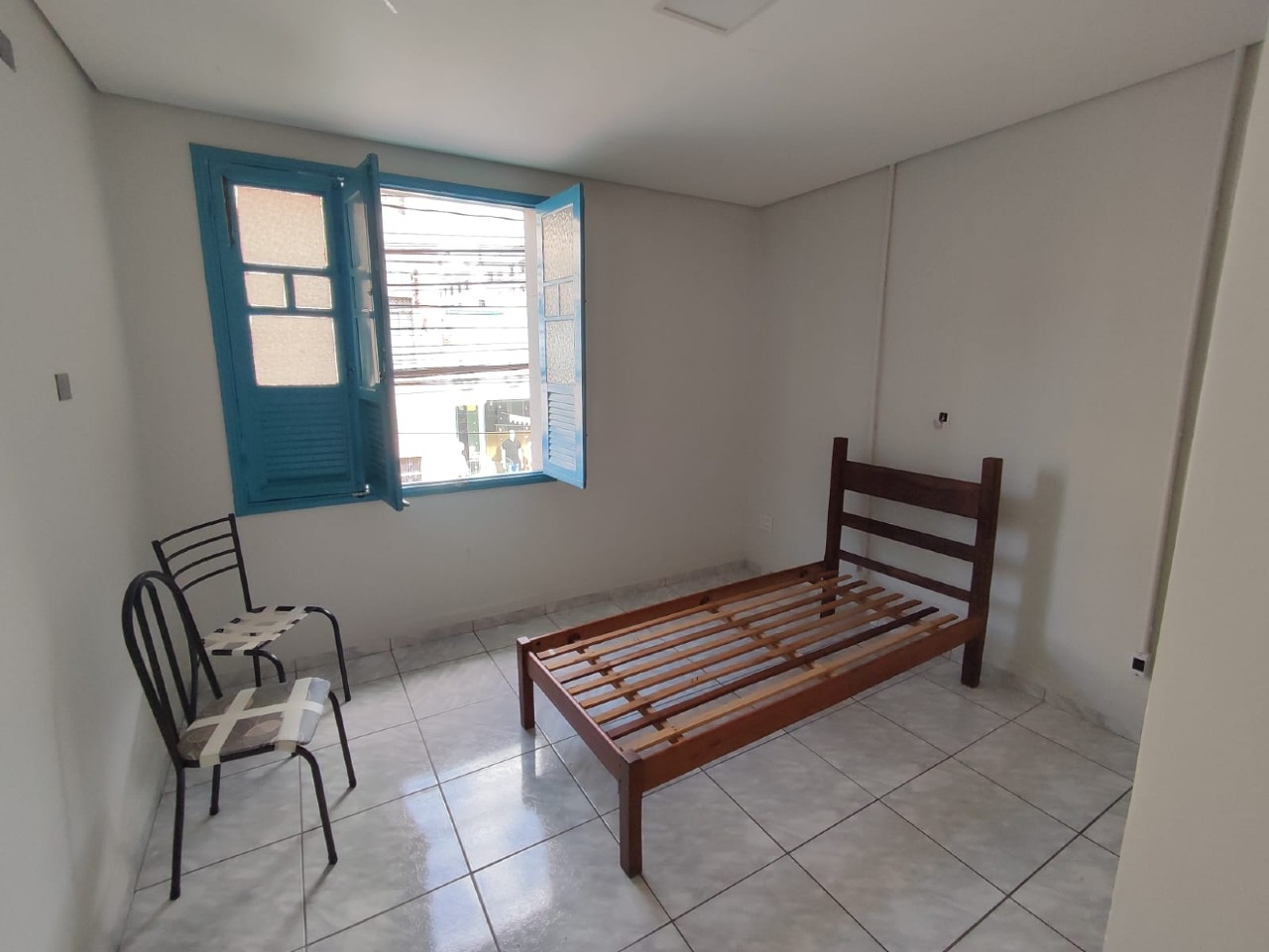 CASA para aluguel no CENTRO: 