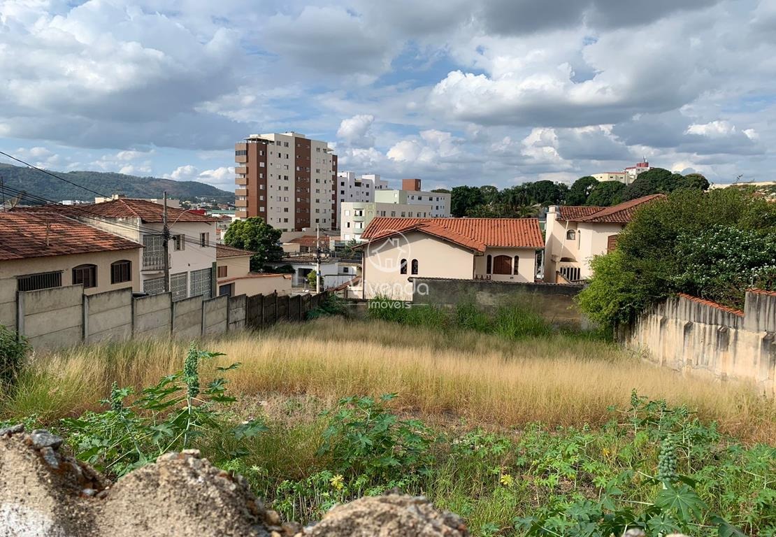 LOTE à venda no GRAÇAS: 