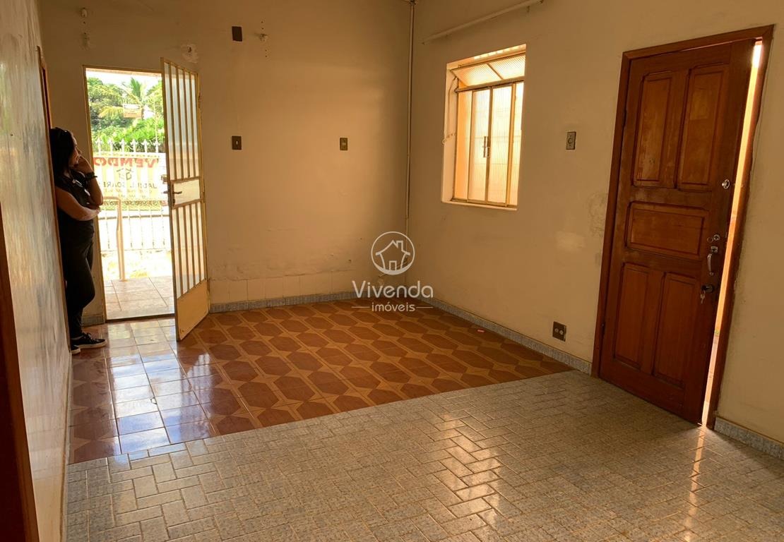 CASA à venda no CENTRO: 