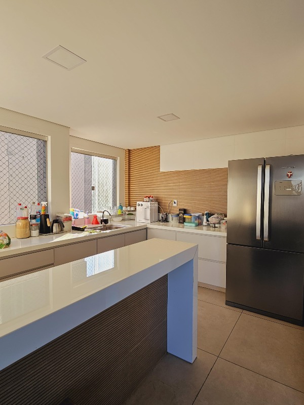 APTO COBERTURA à venda no BELVEDERE: 