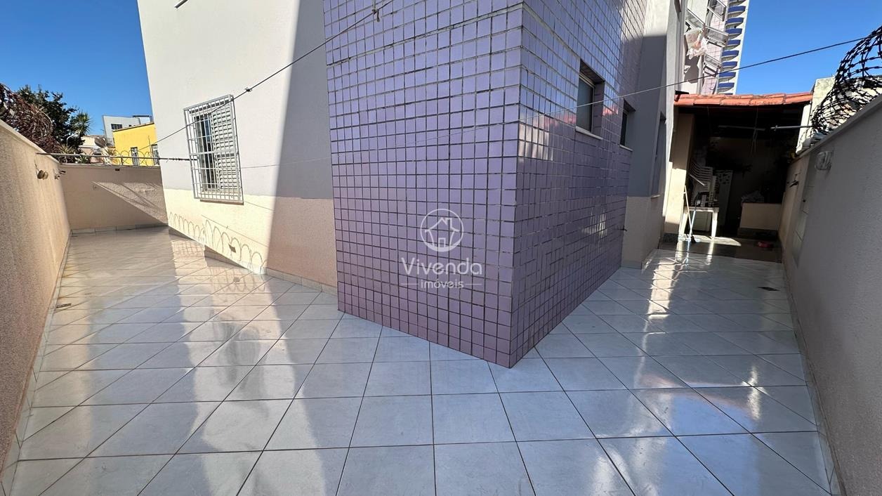 APARTAMENTO COM AREA à venda no CENTRO: 