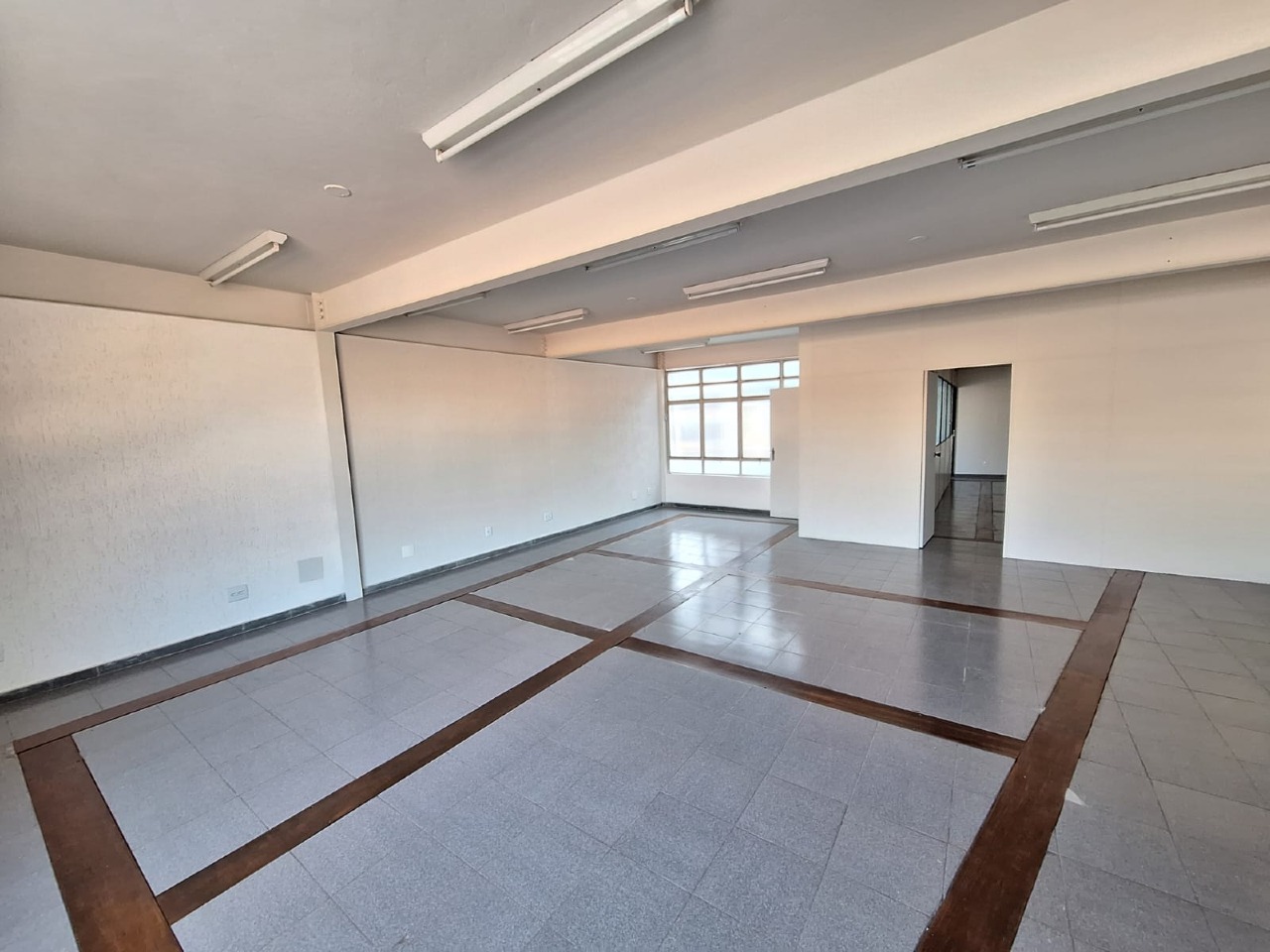 SALA COMERCIAL para aluguel no CENTRO: 