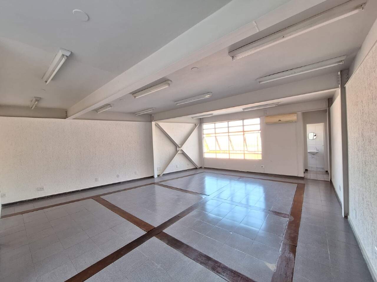 SALA COMERCIAL para aluguel no CENTRO: 