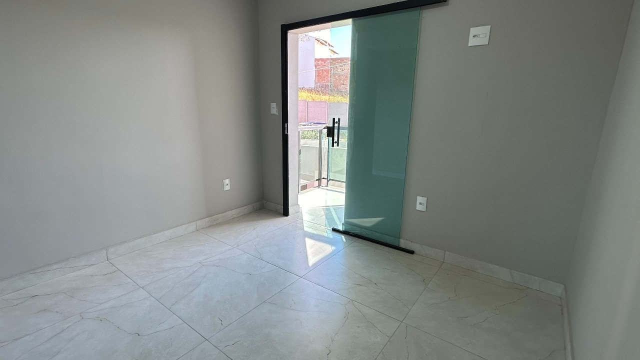 CASA à venda no CAMPOS (ZONA RURAL): 