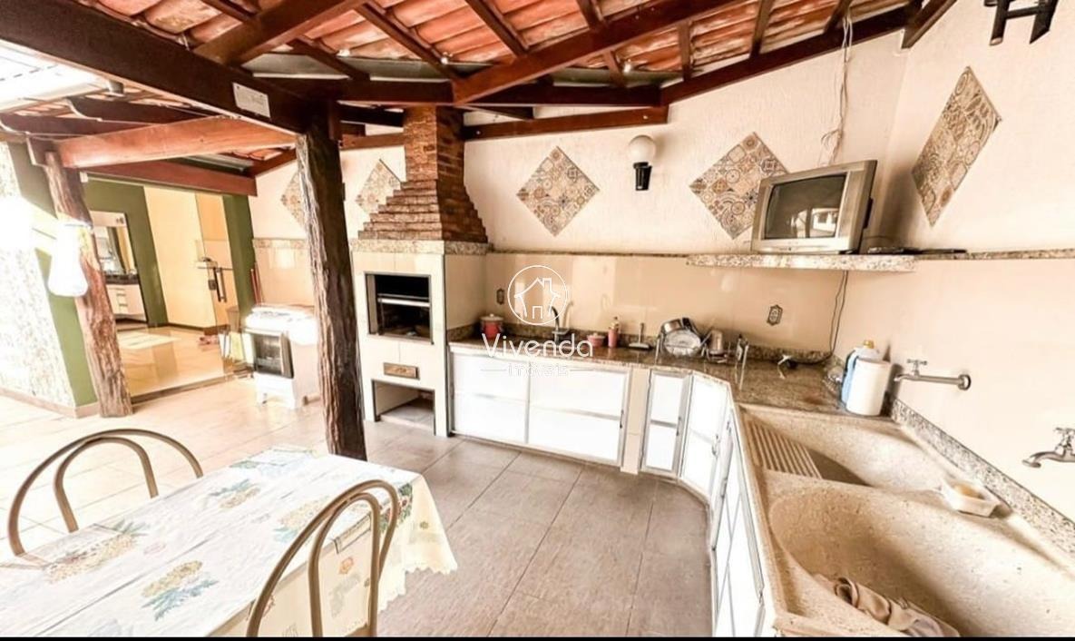 CASA à venda no LOURDES: 