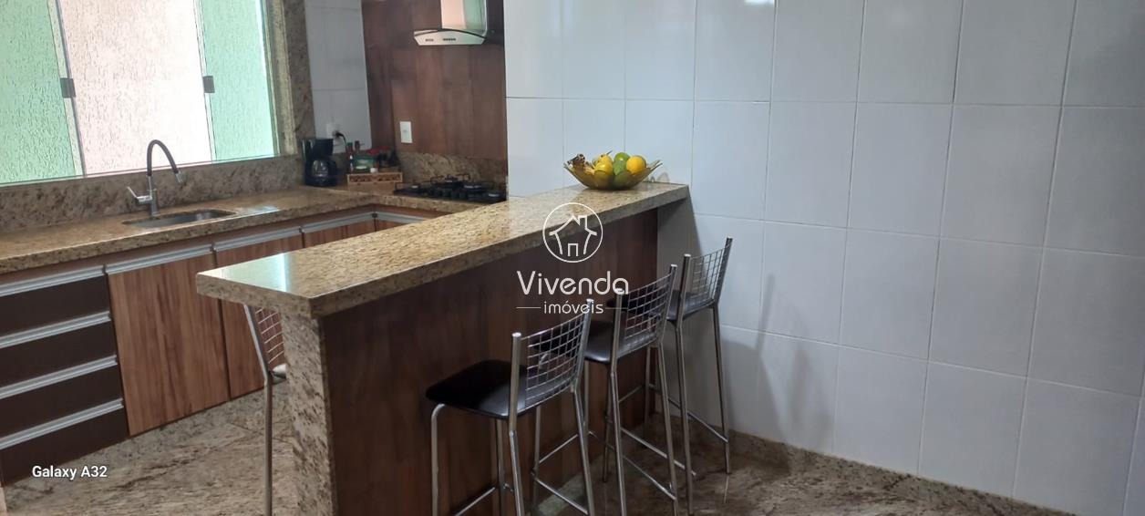 CASA à venda no LOURDES: 