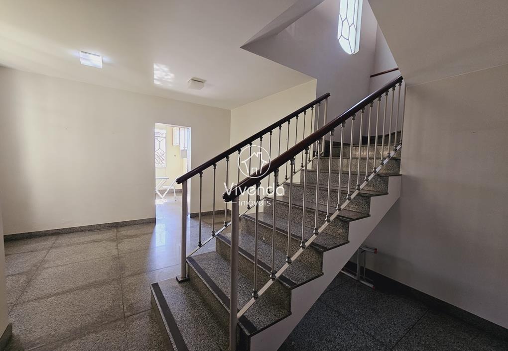 CASA à venda no CENTRO: 