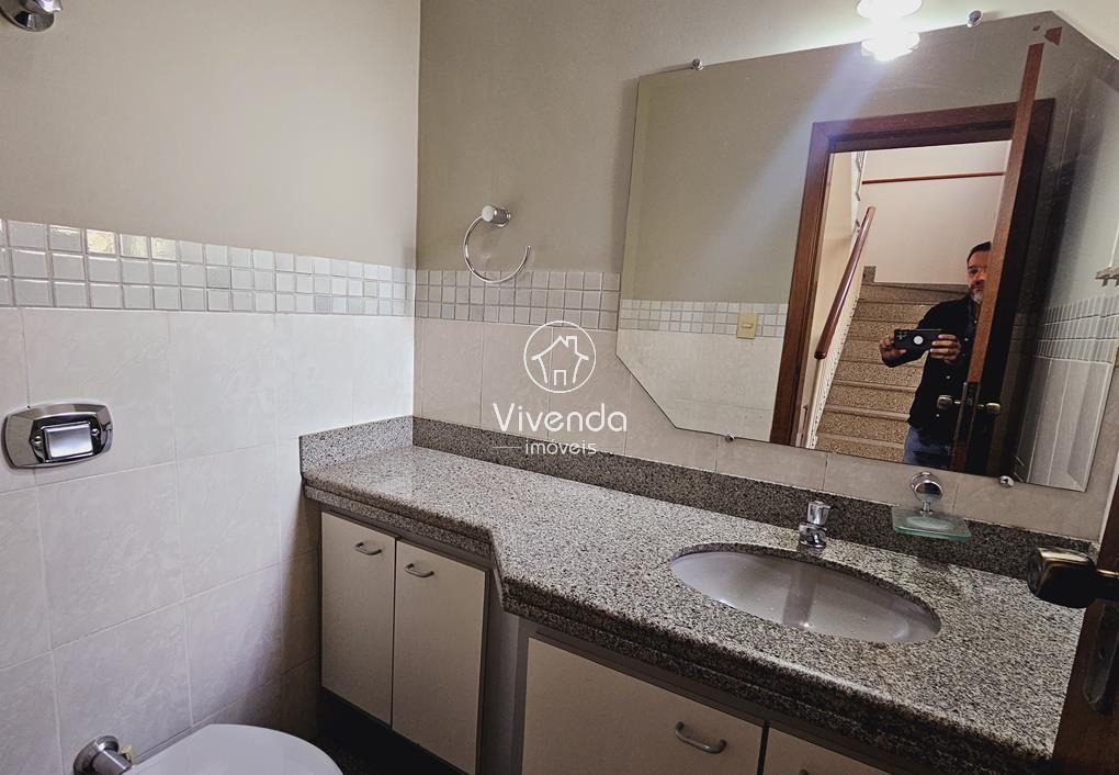 CASA à venda no CENTRO: 