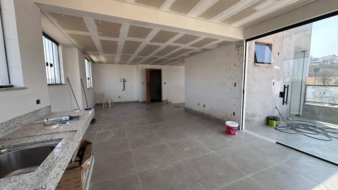 Cobertura à venda no Aurora Village: 