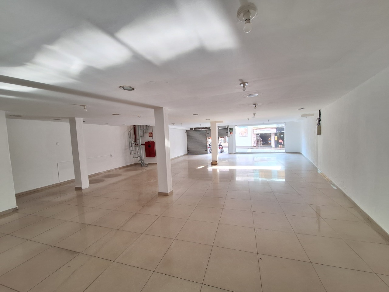 LOJA para aluguel no CENTRO: 