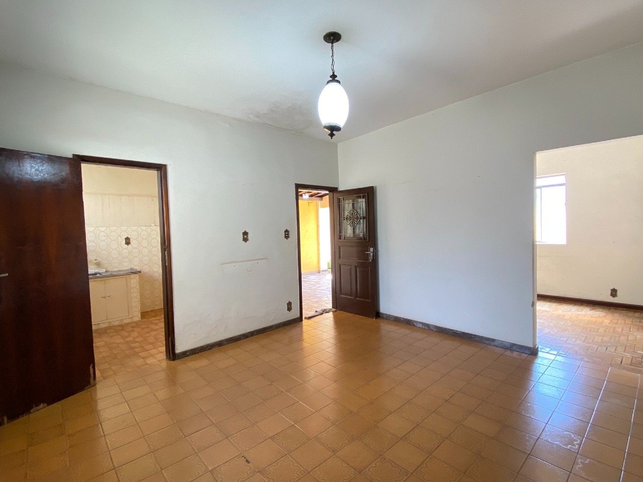 CASA à venda no CENTRO: 