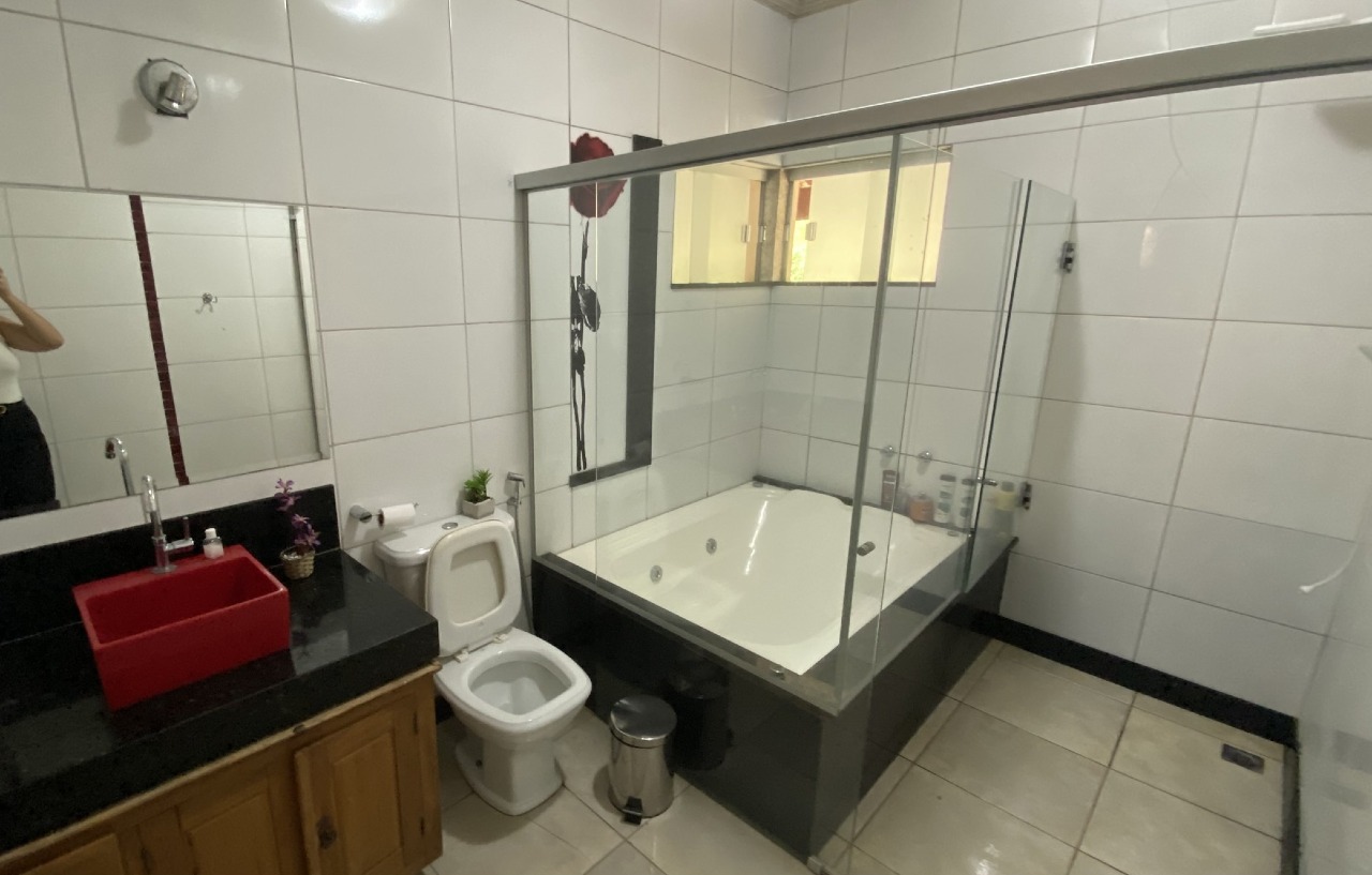 CHACARA à venda no COND. ALPHAVILLE: 