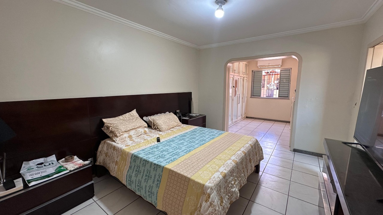 CASA à venda no CENTRO: 