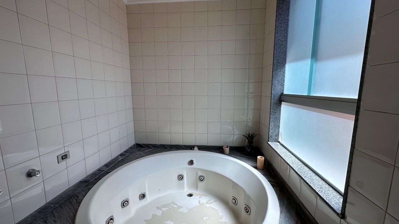 CASA à venda no CENTRO: 