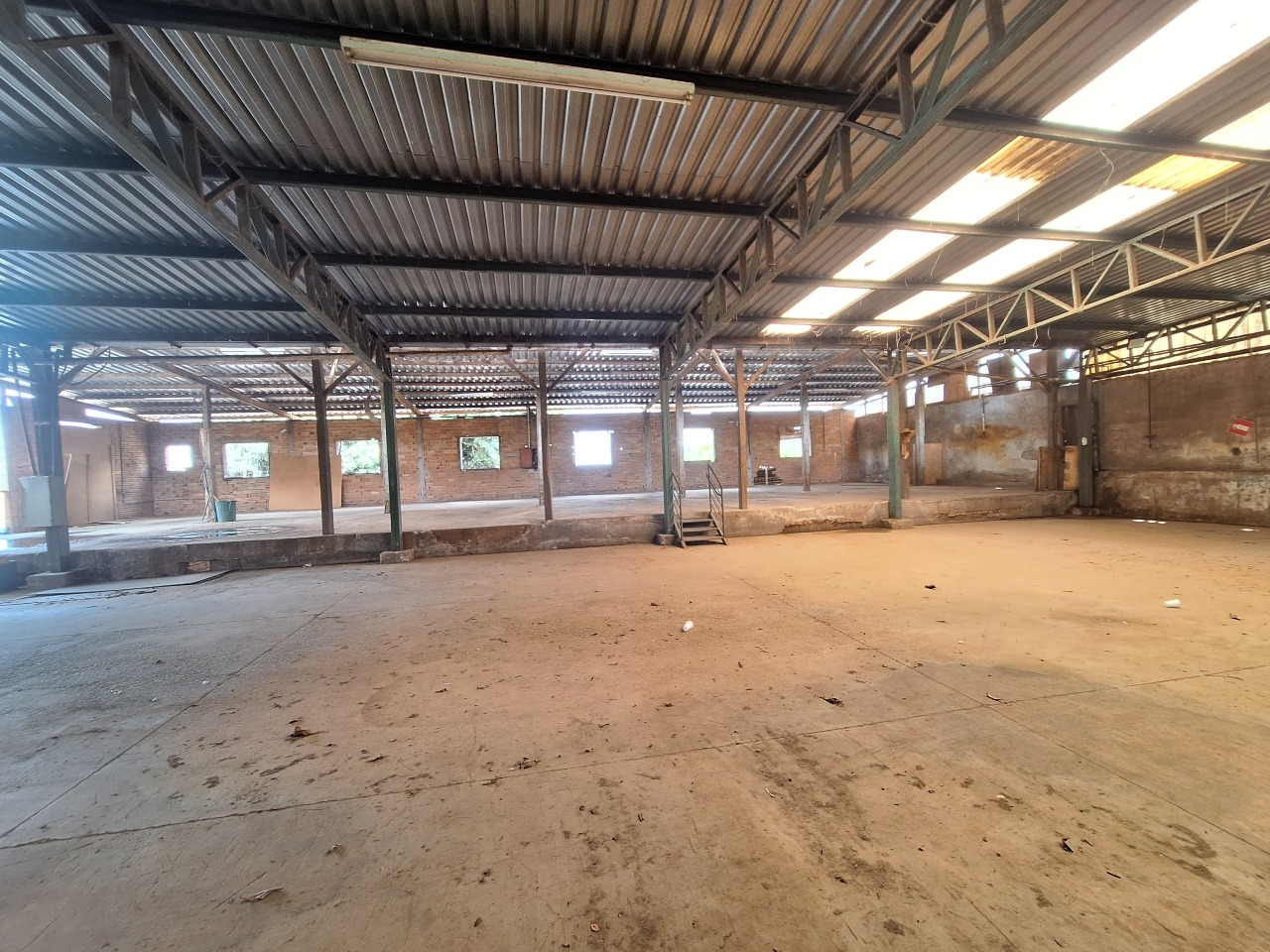 GALPAO para aluguel no CHACARA DO QUITAO: 