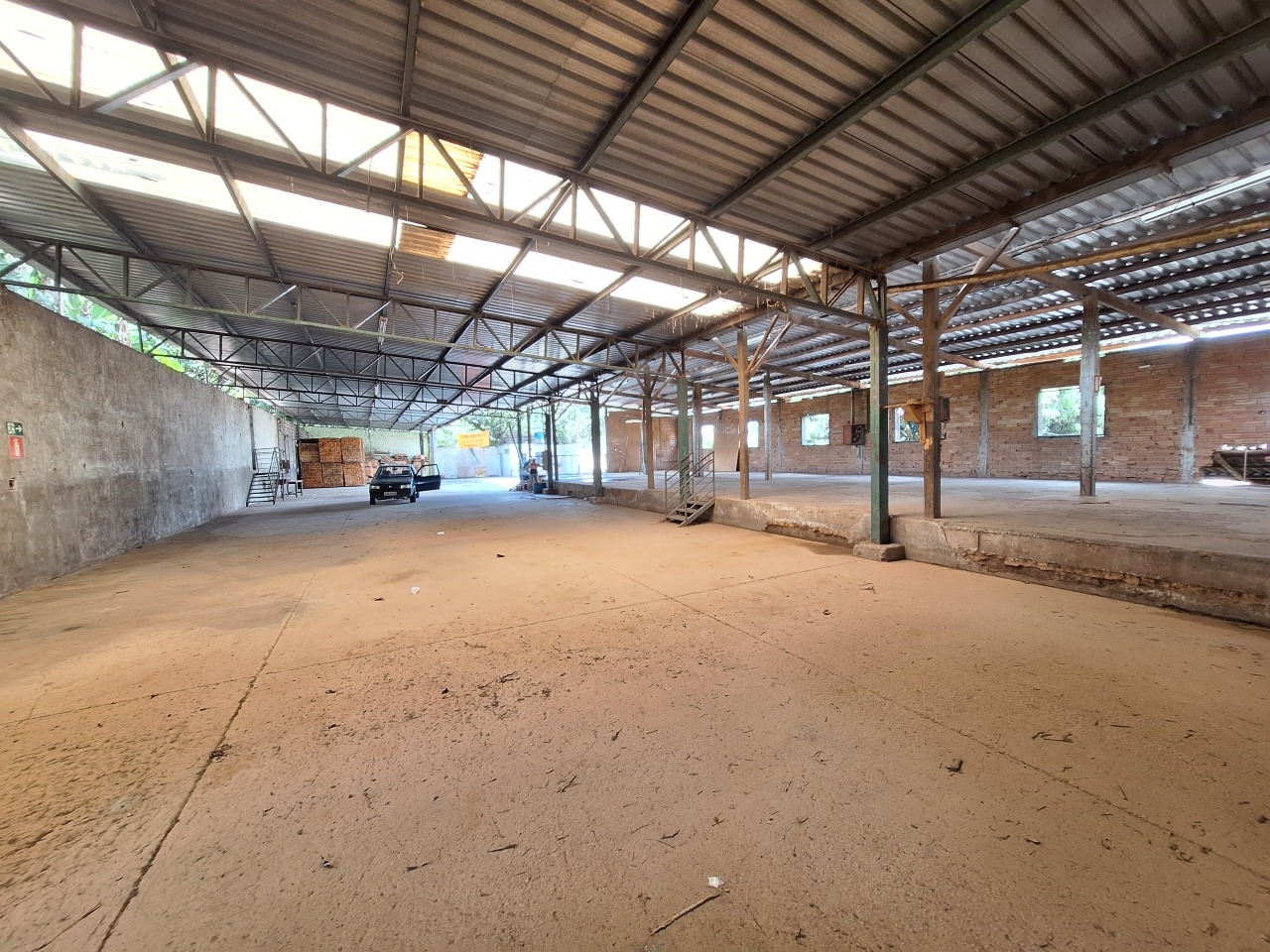 GALPAO para aluguel no CHACARA DO QUITAO: 