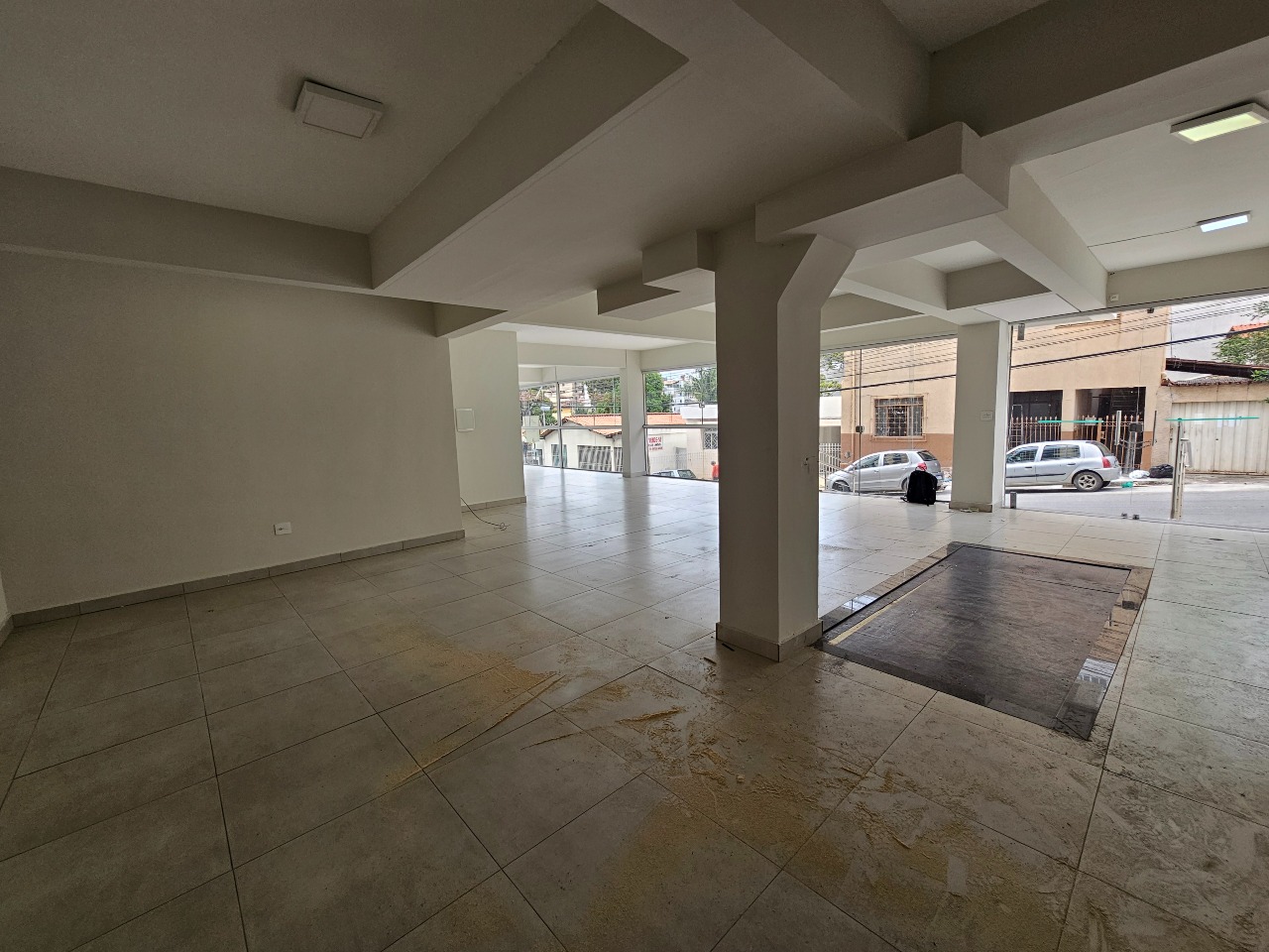 LOJA para aluguel no CENTRO: 