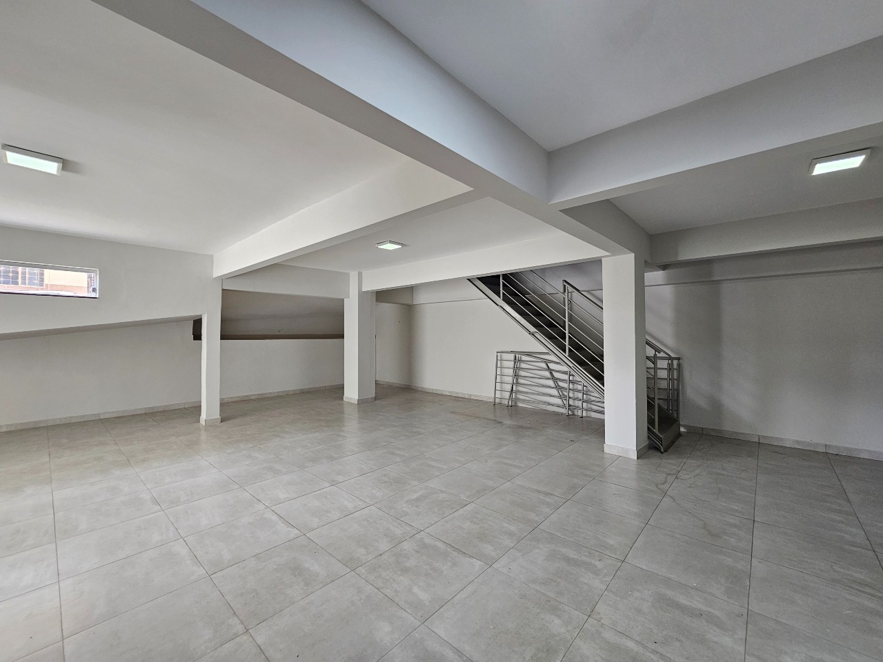 LOJA para aluguel no CENTRO: 