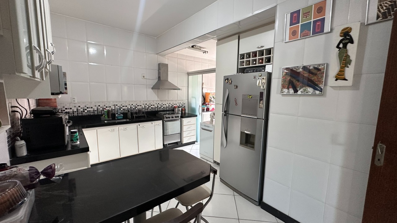 APARTAMENTO à venda no CERQUEIRA LIMA: 