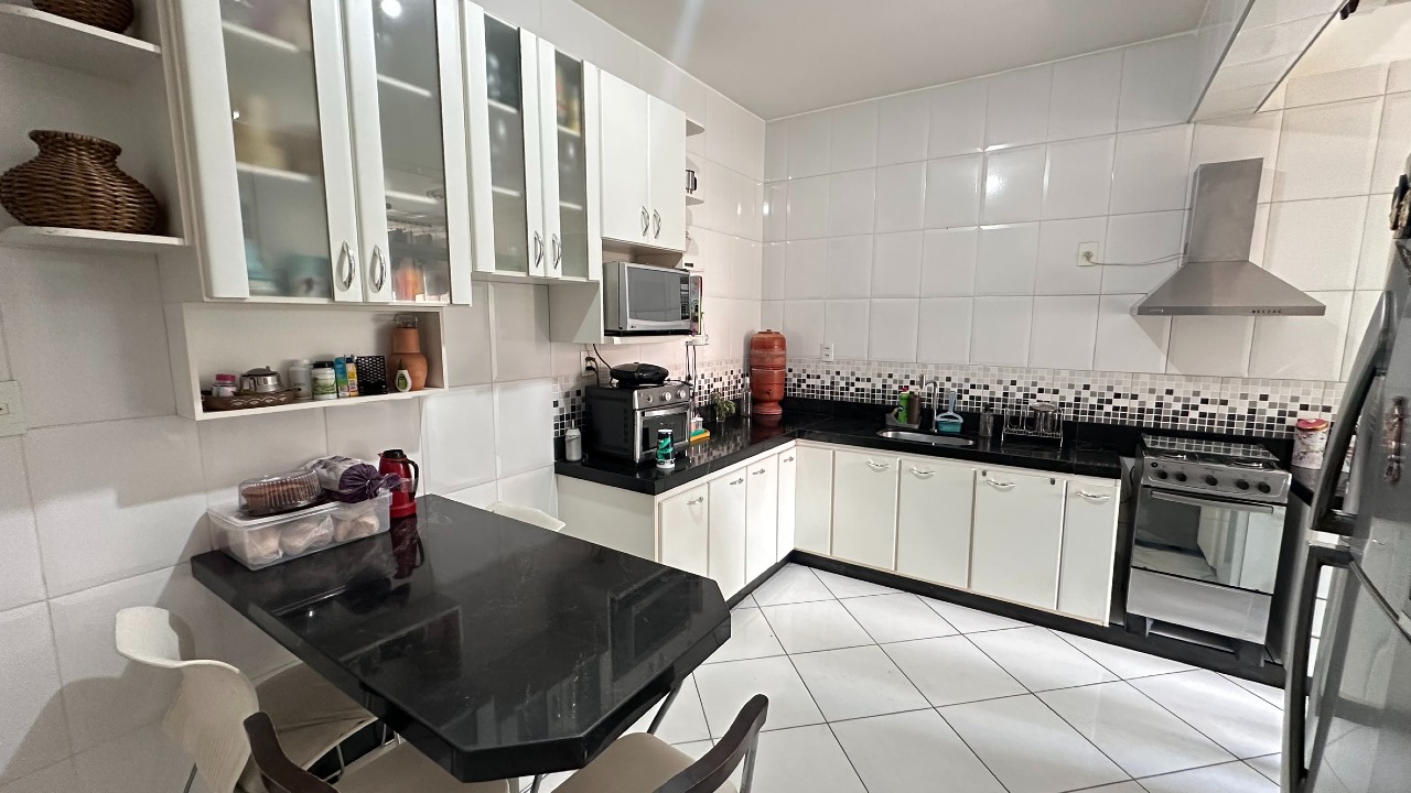 APARTAMENTO à venda no CERQUEIRA LIMA: 