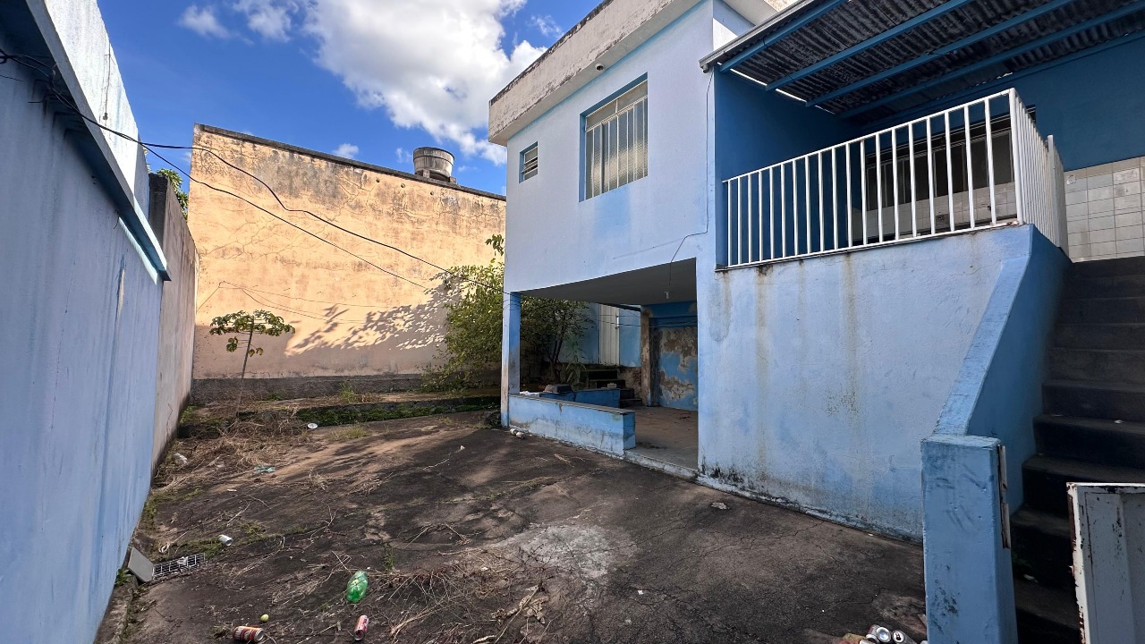 CASA à venda no PIO XII: 