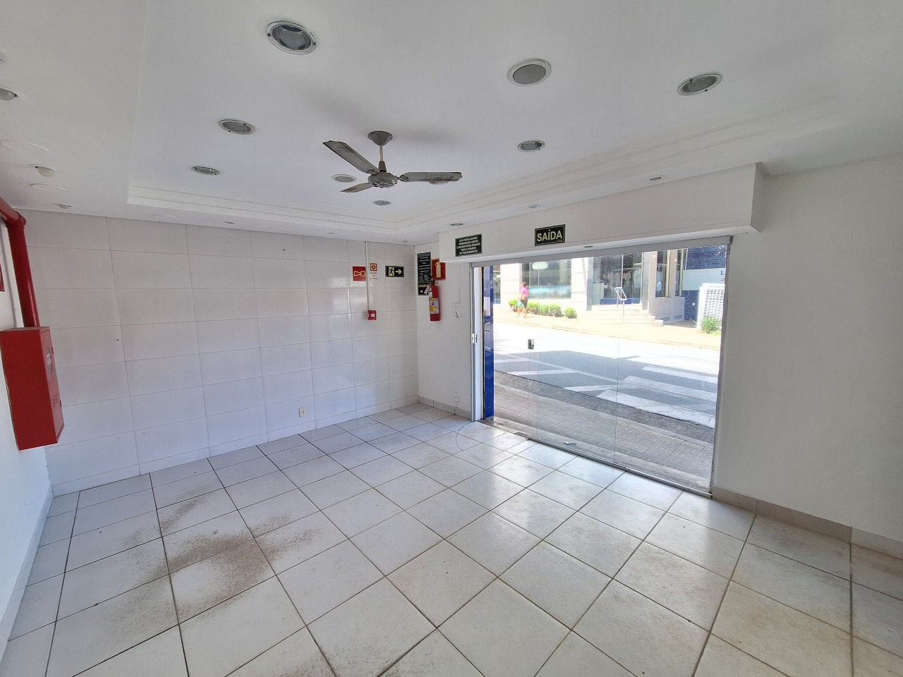 LOJA para aluguel no CENTRO: 