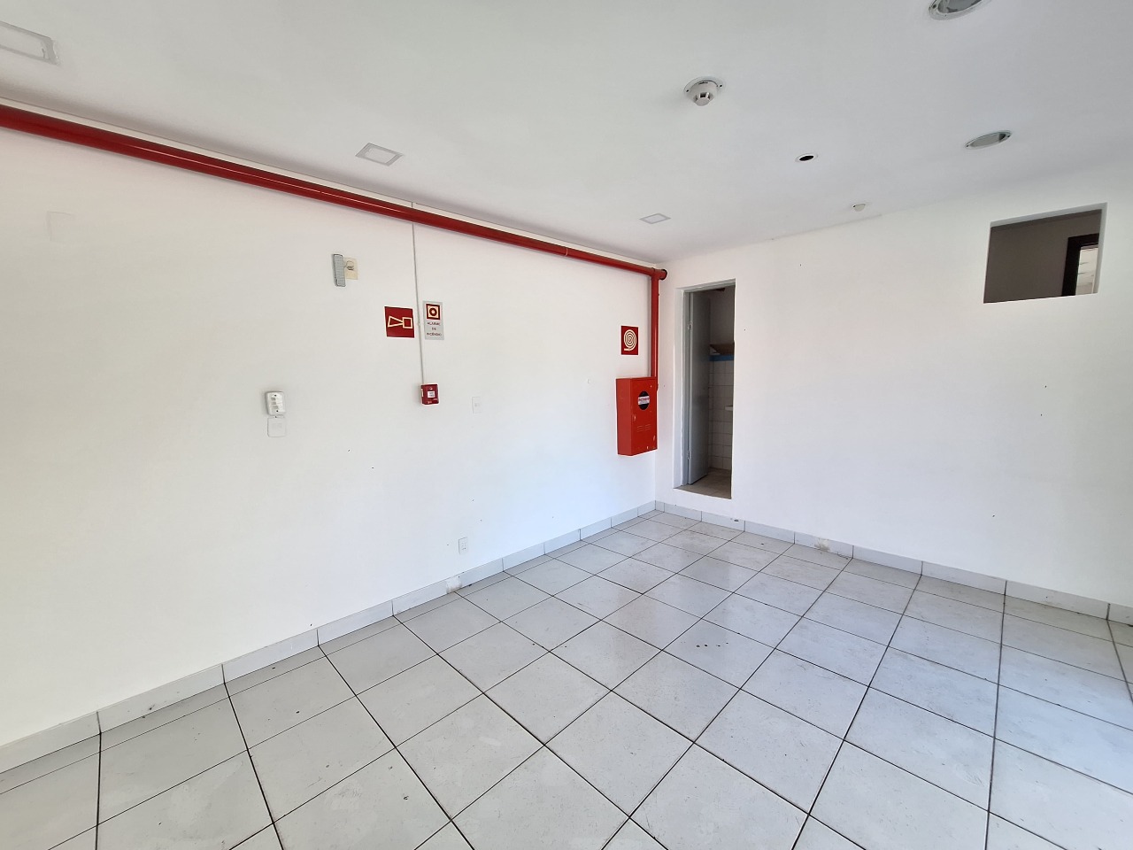 LOJA para aluguel no CENTRO: 