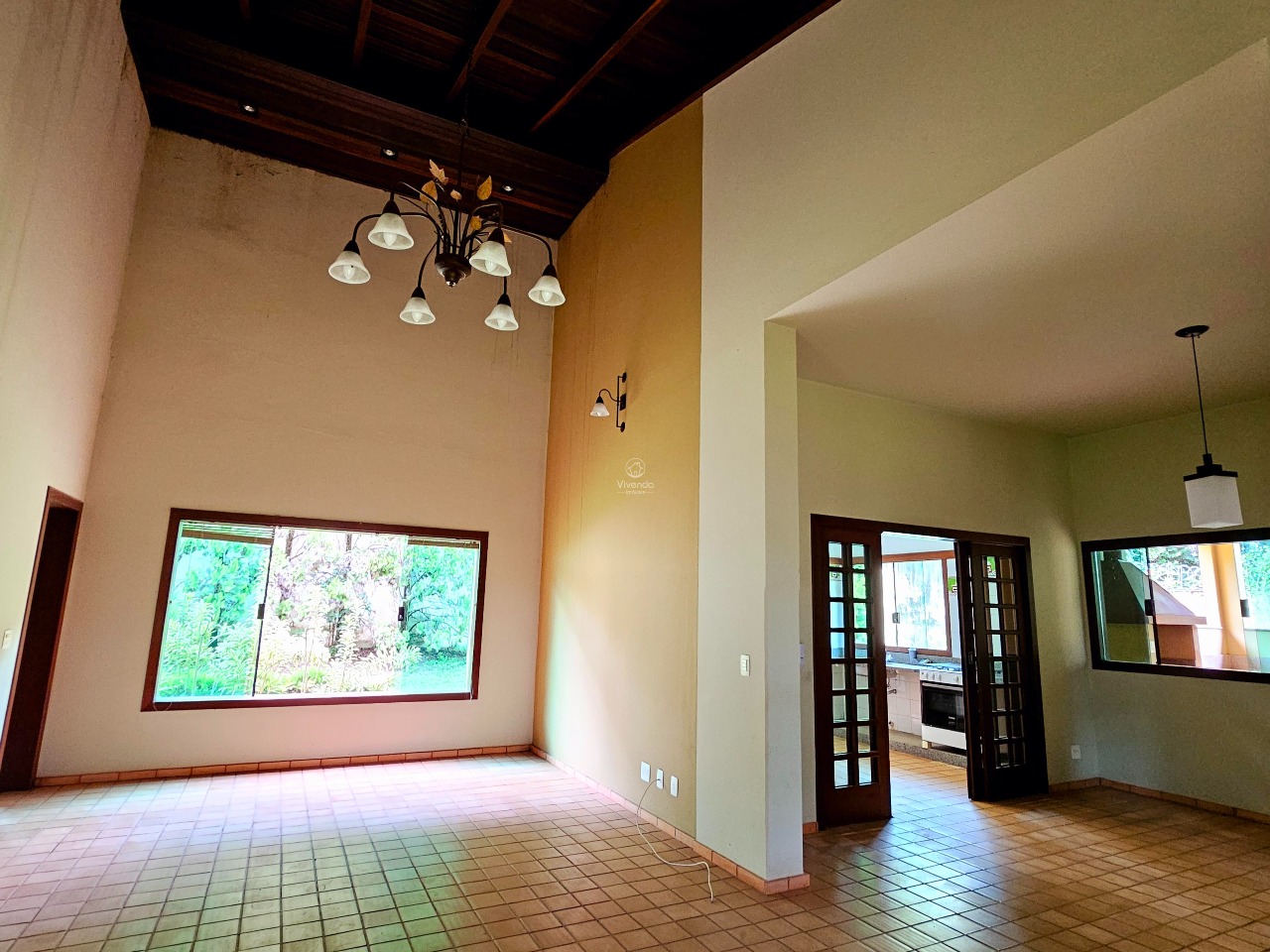 CASA à venda no COND. RECANTO DO LAGO: 