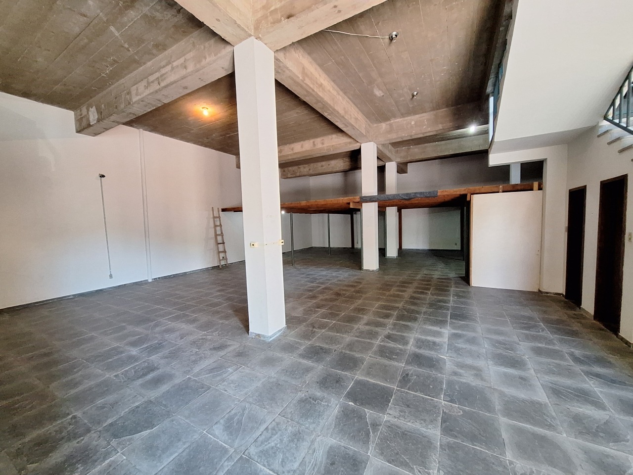 LOJA para aluguel no GRAÇAS: 