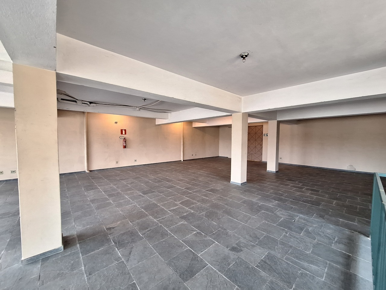 LOJA para aluguel no GRAÇAS: 