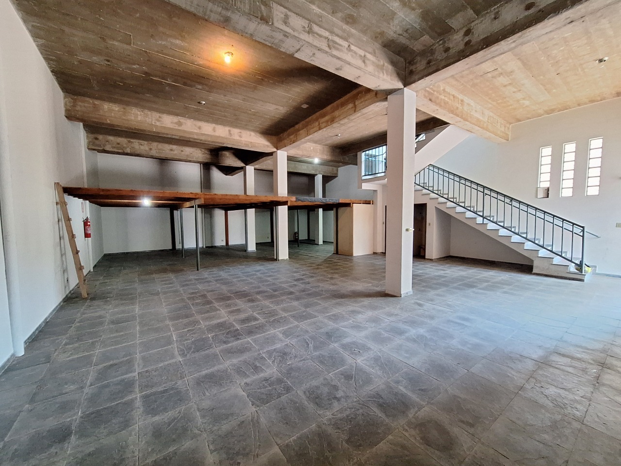 LOJA para aluguel no GRAÇAS: 