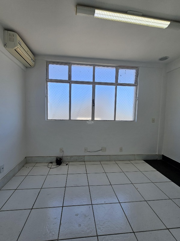 SALA COMERCIAL à venda no CENTRO: 