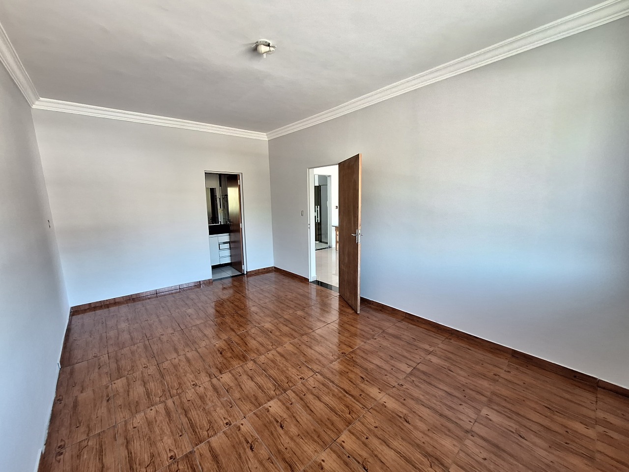 CASA para aluguel no CENTRO: 