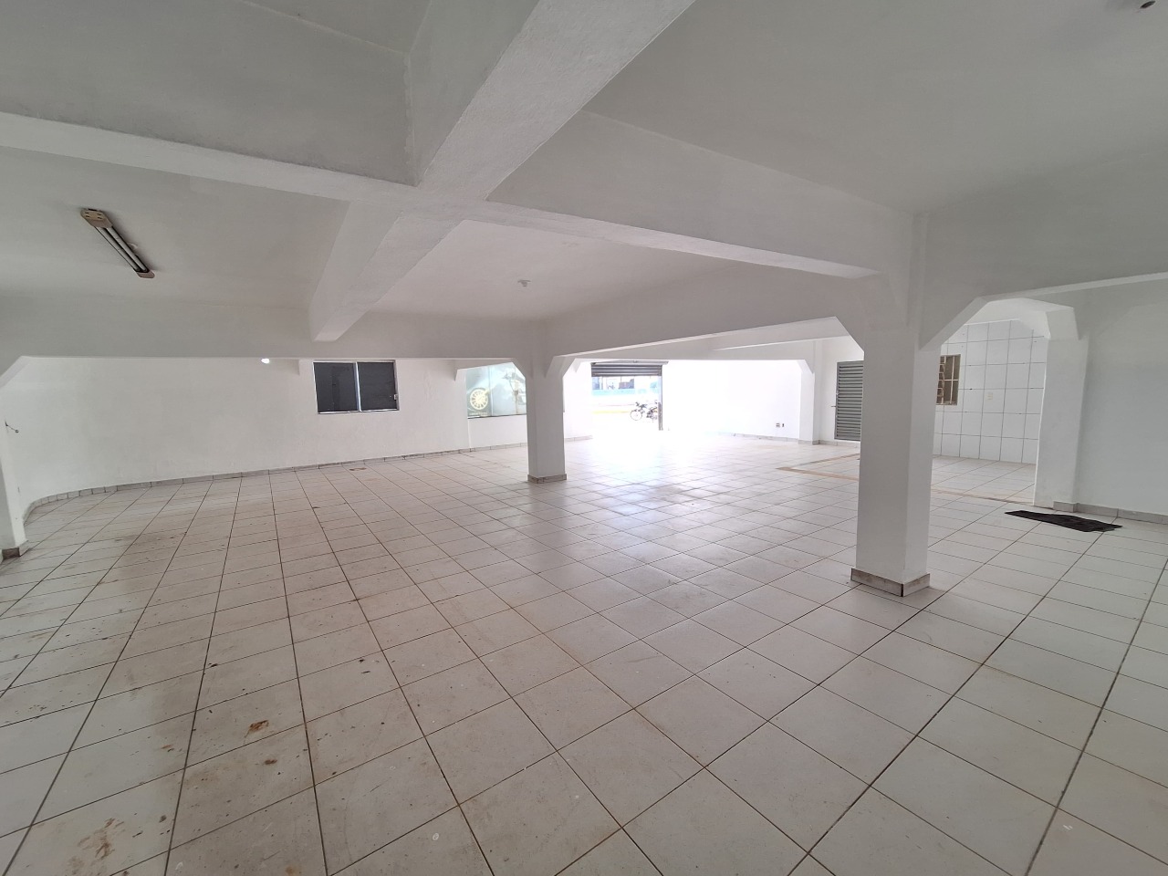 LOJA para aluguel no GRAÇAS: 