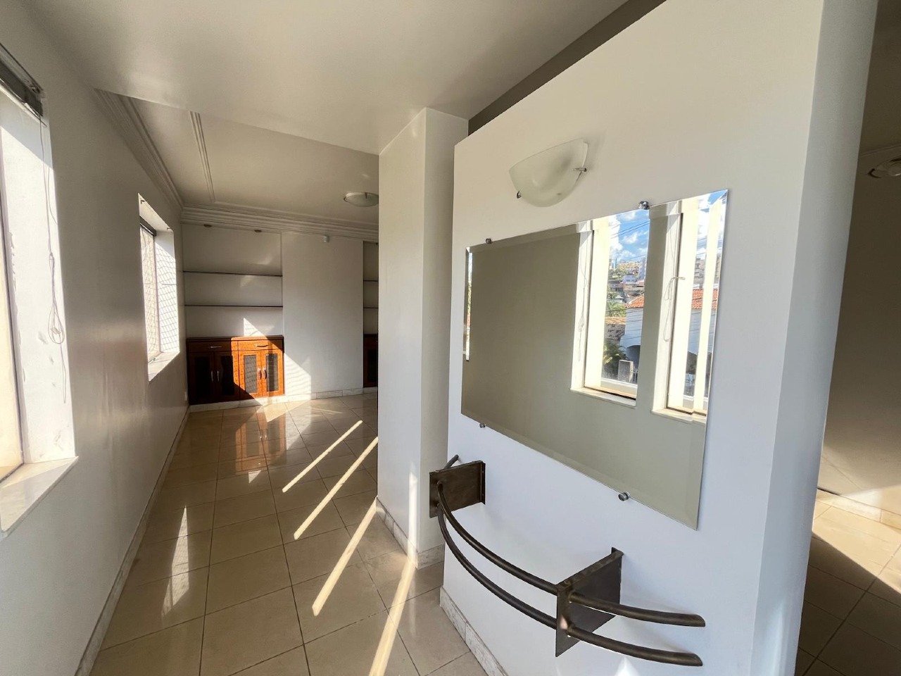 CASA à venda no CERQUEIRA LIMA: 