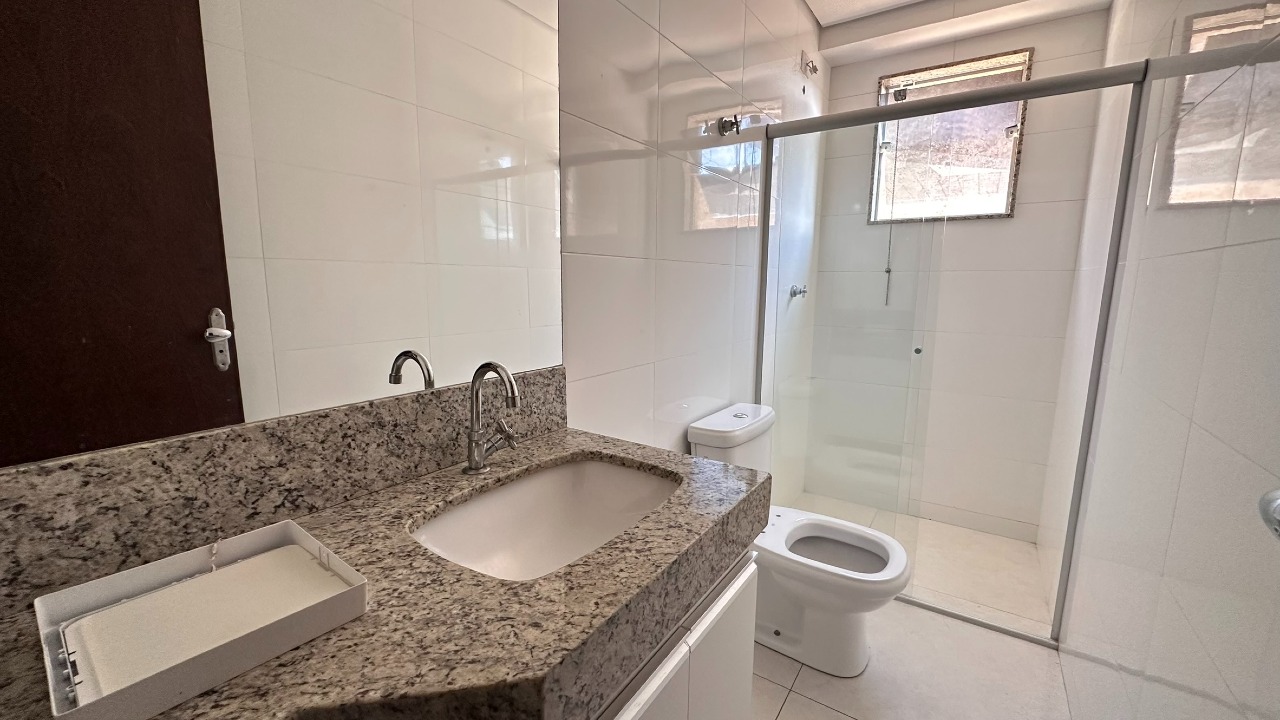 APARTAMENTO COM AREA à venda no GRAÇAS: 