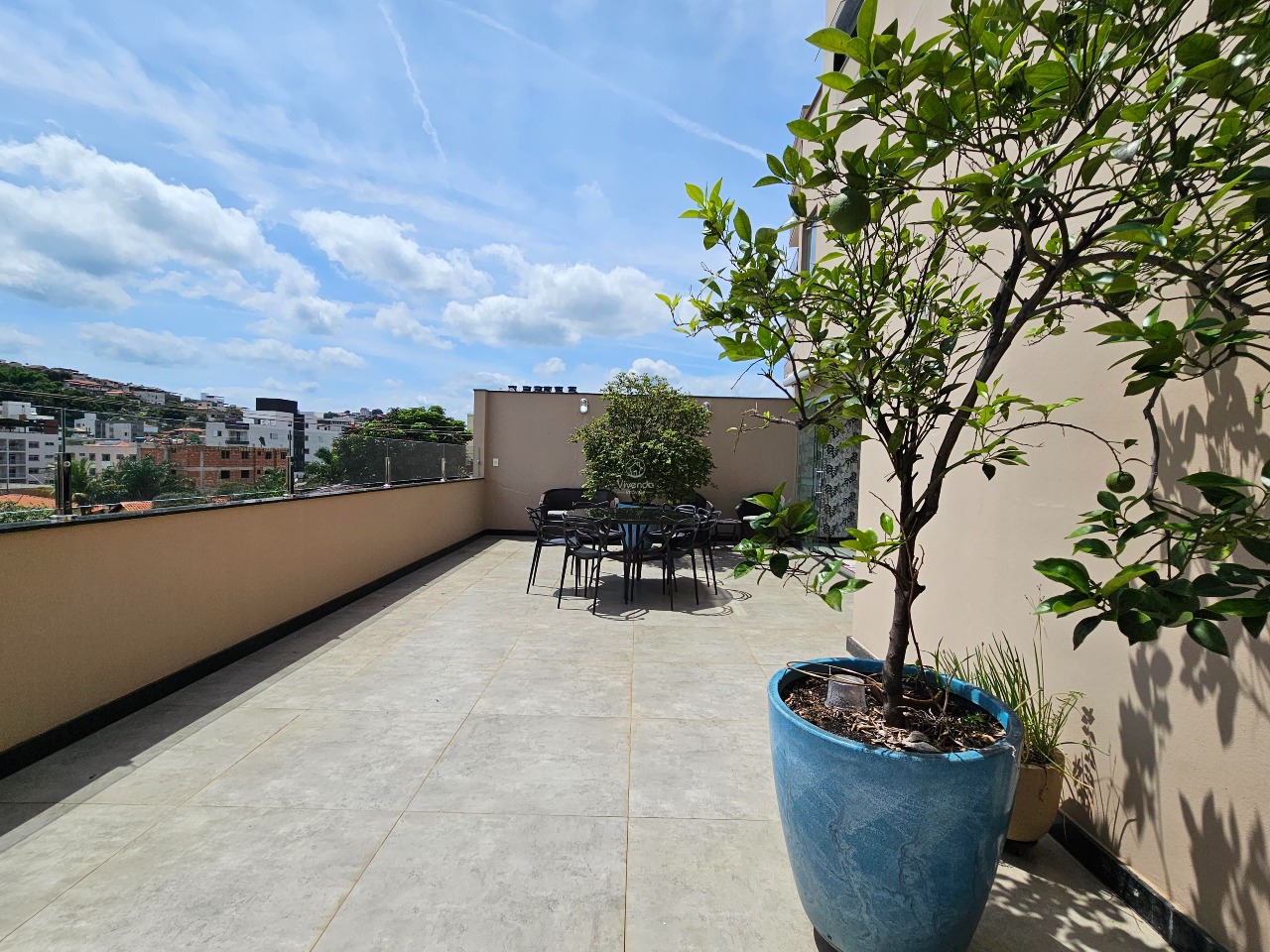 APTO COBERTURA à venda no PIEDADE: 