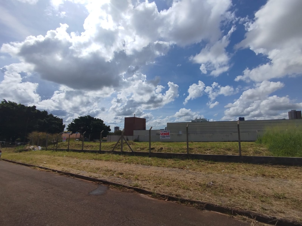 Terreno à venda no Alto Alegre: 